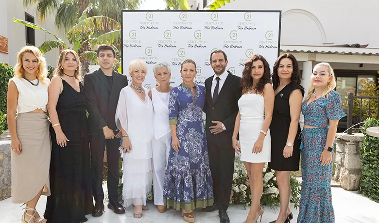 Century 21 Trio Gayrimenkul Bodrum’da - Sezgi Bilge